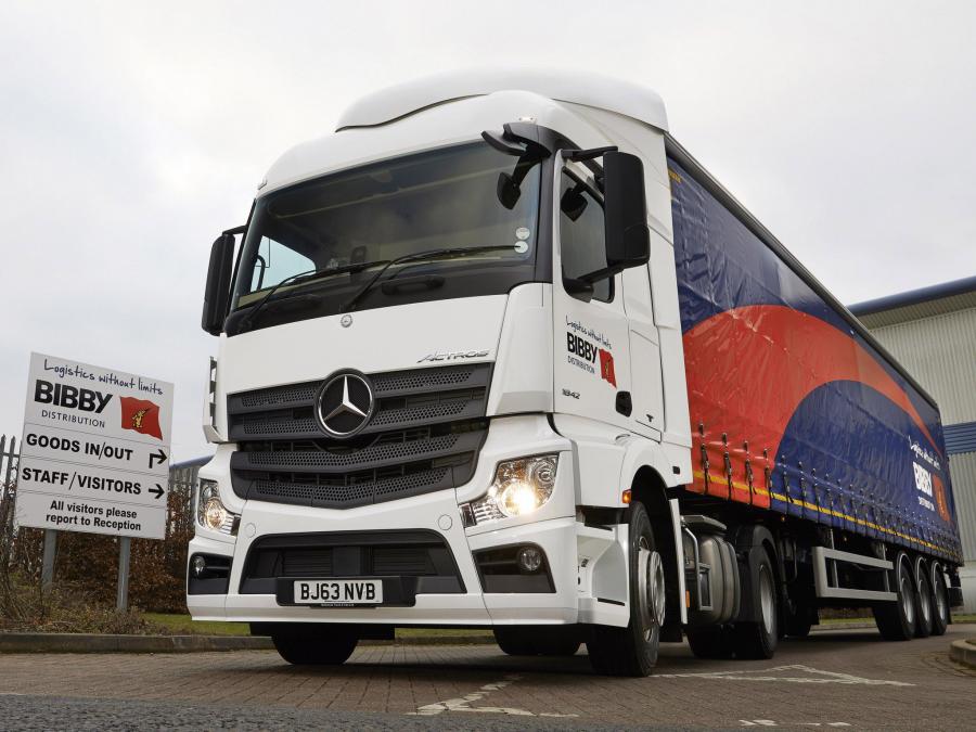  Mercedes-Benz Actros 1842 2011 года  (UK) (фото 1 из 4)